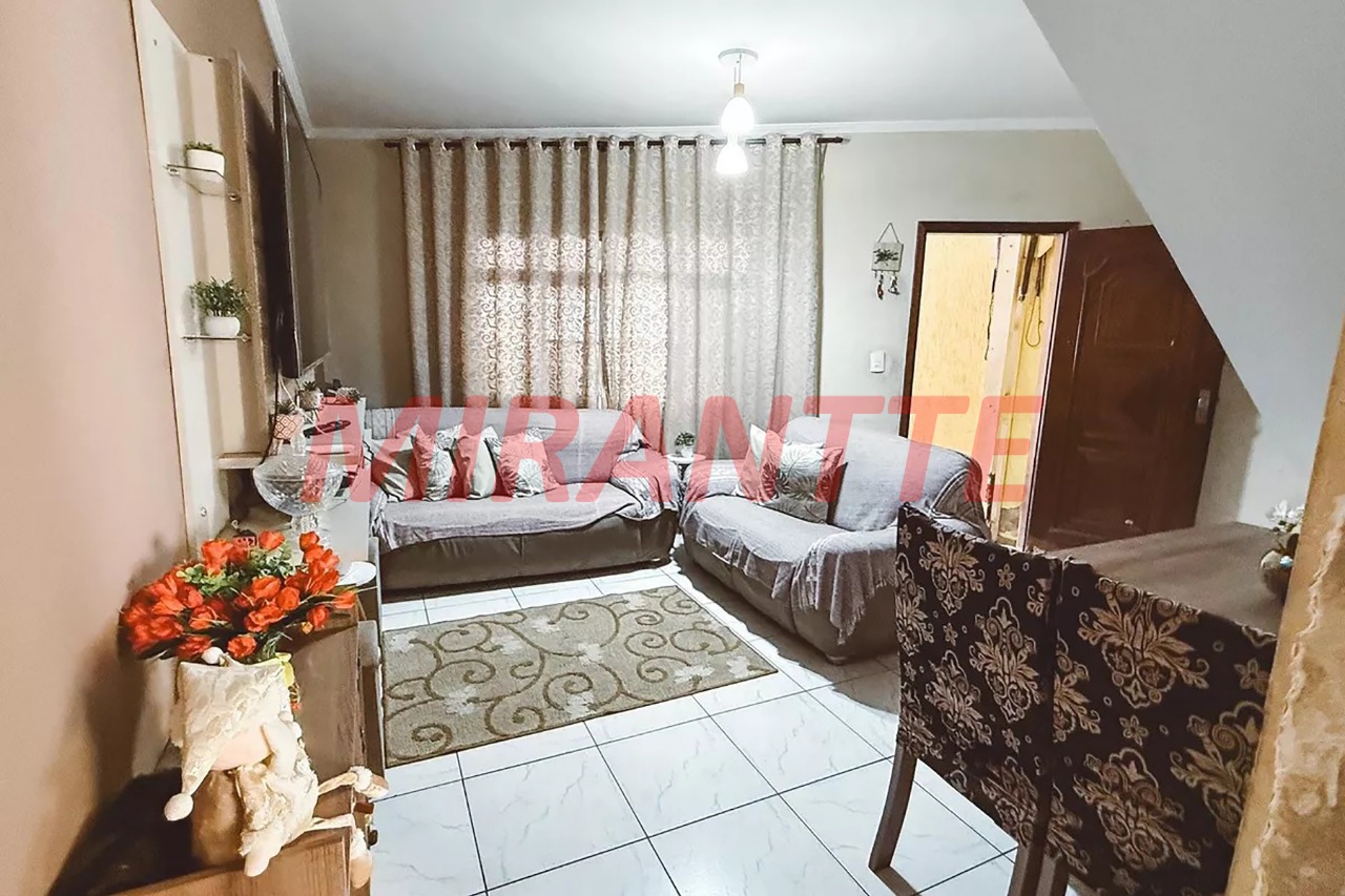 Casa terrea de 105m² com 2 quartos em Vila Roque