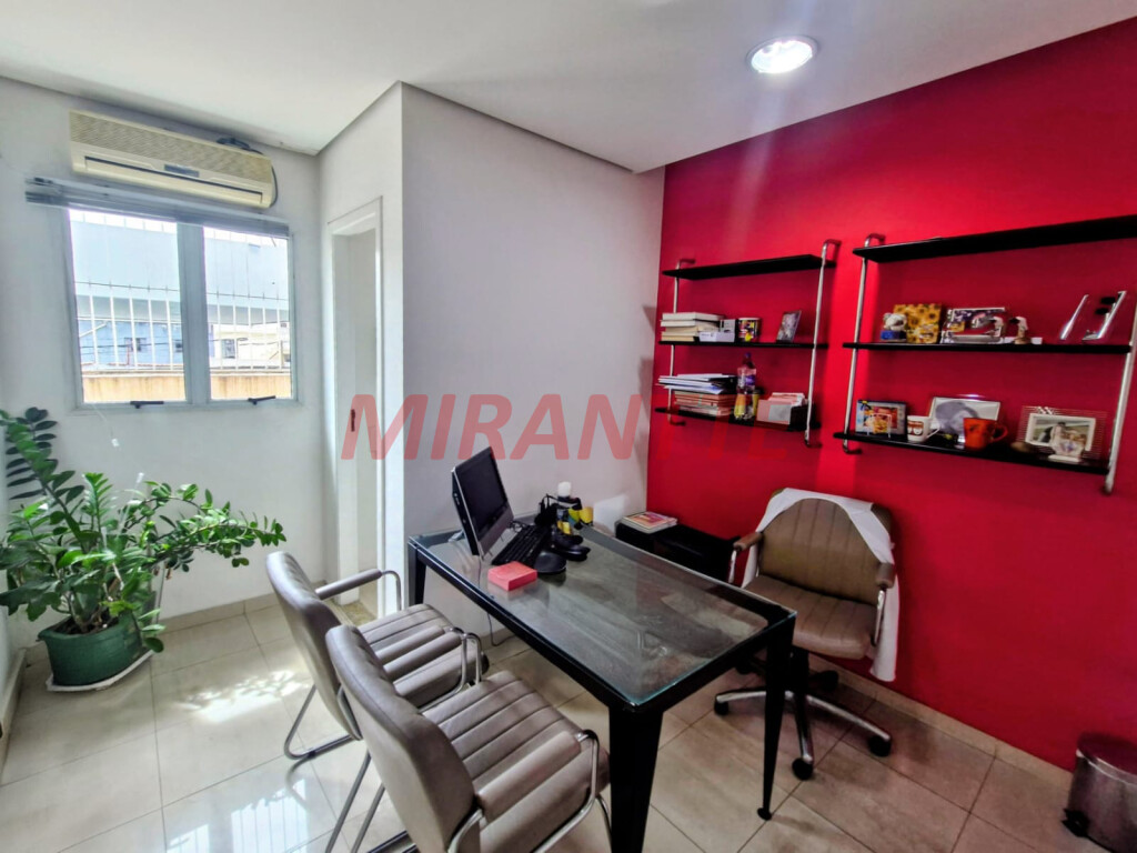Casa terrea de 240m² com 10 quartos em Vila Gustavo
