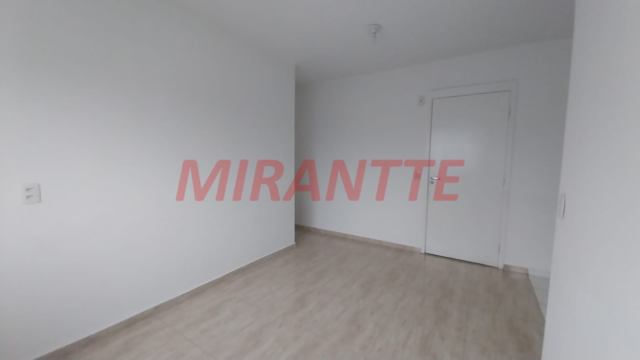 Apartamento de 46m² com 2 quartos em Jaçana
