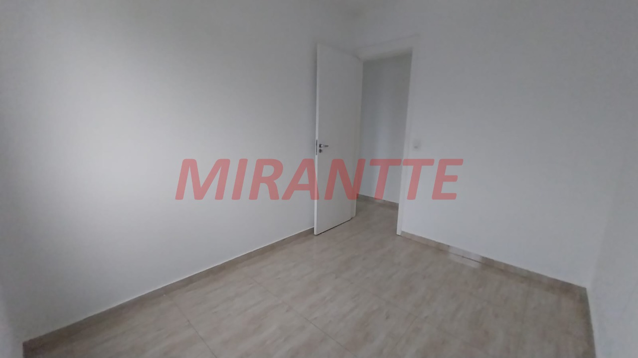 Apartamento de 46m² com 2 quartos em Jaçana