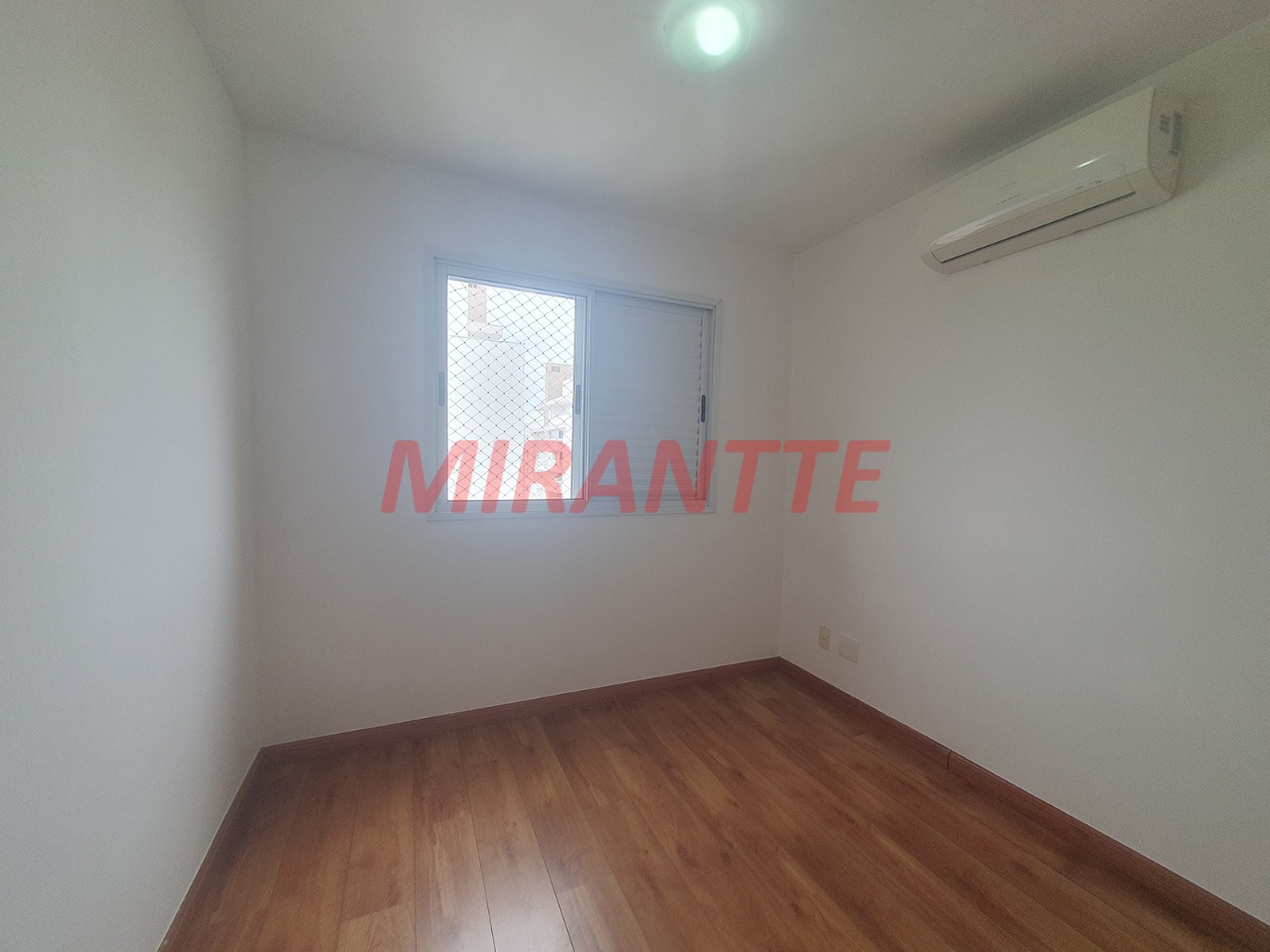 Apartamento de 121m² com 2 quartos em Jardim Caravelas