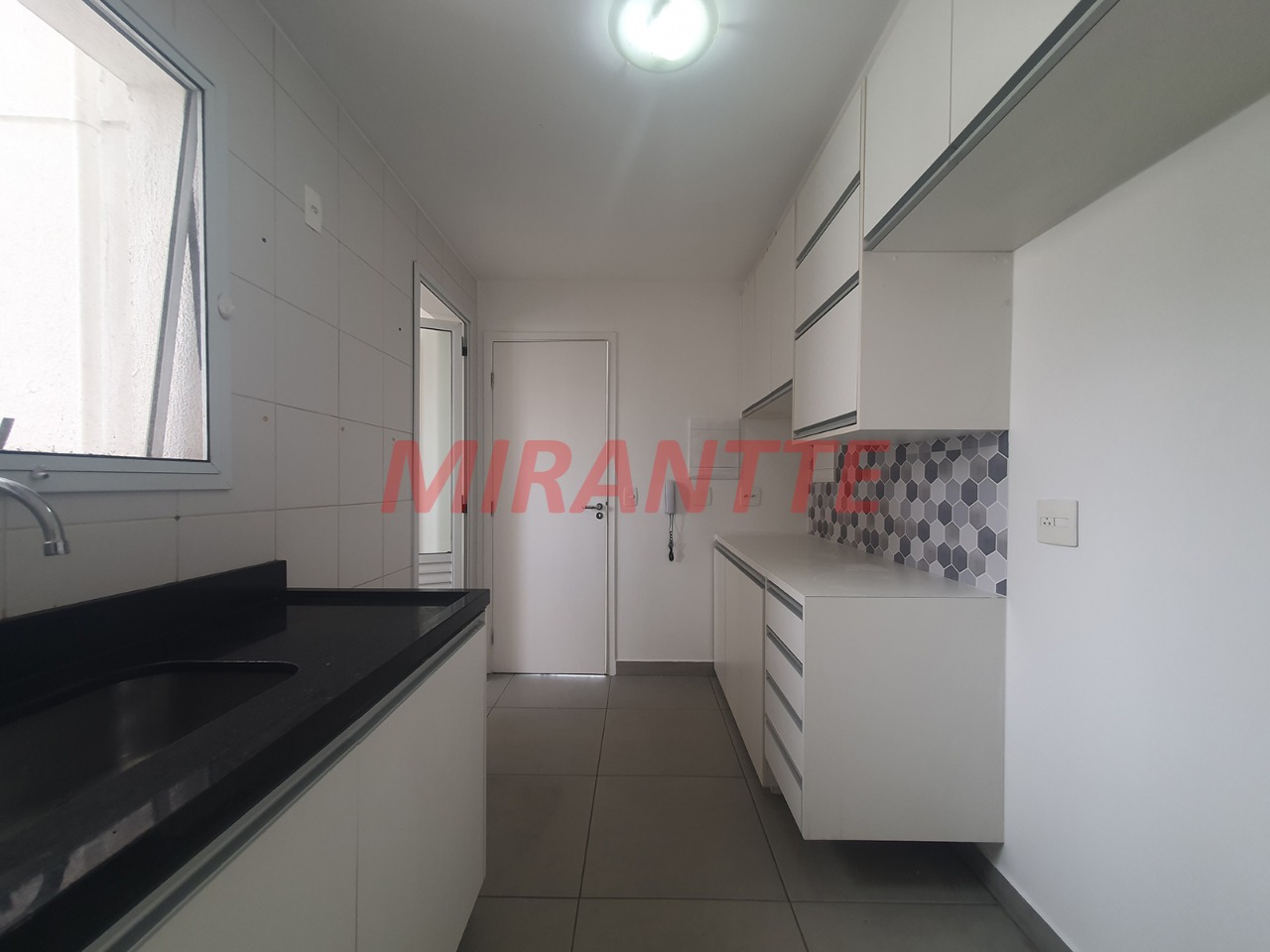 Apartamento de 121m² com 2 quartos em Jardim Caravelas
