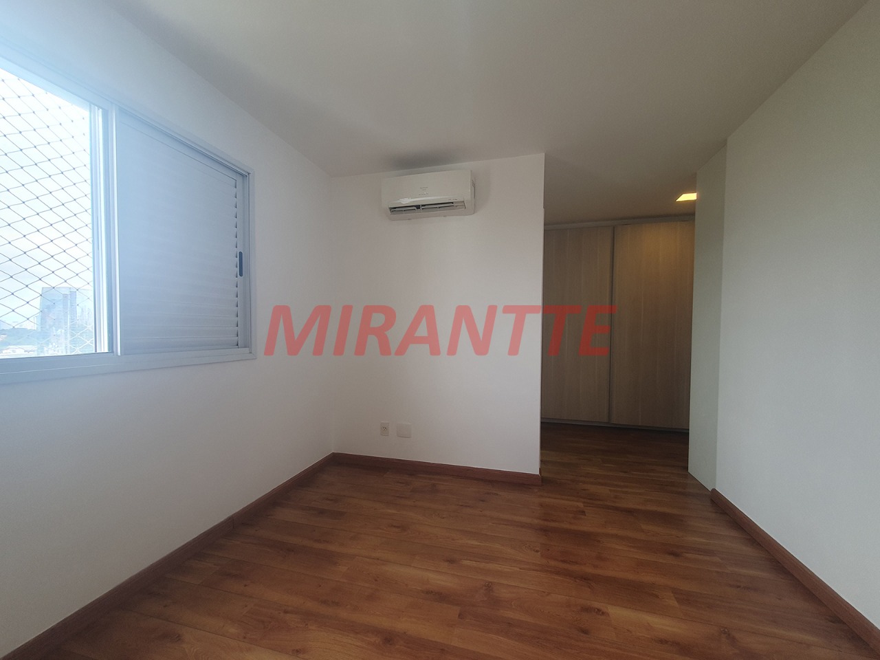 Apartamento de 121m² com 2 quartos em Jardim Caravelas