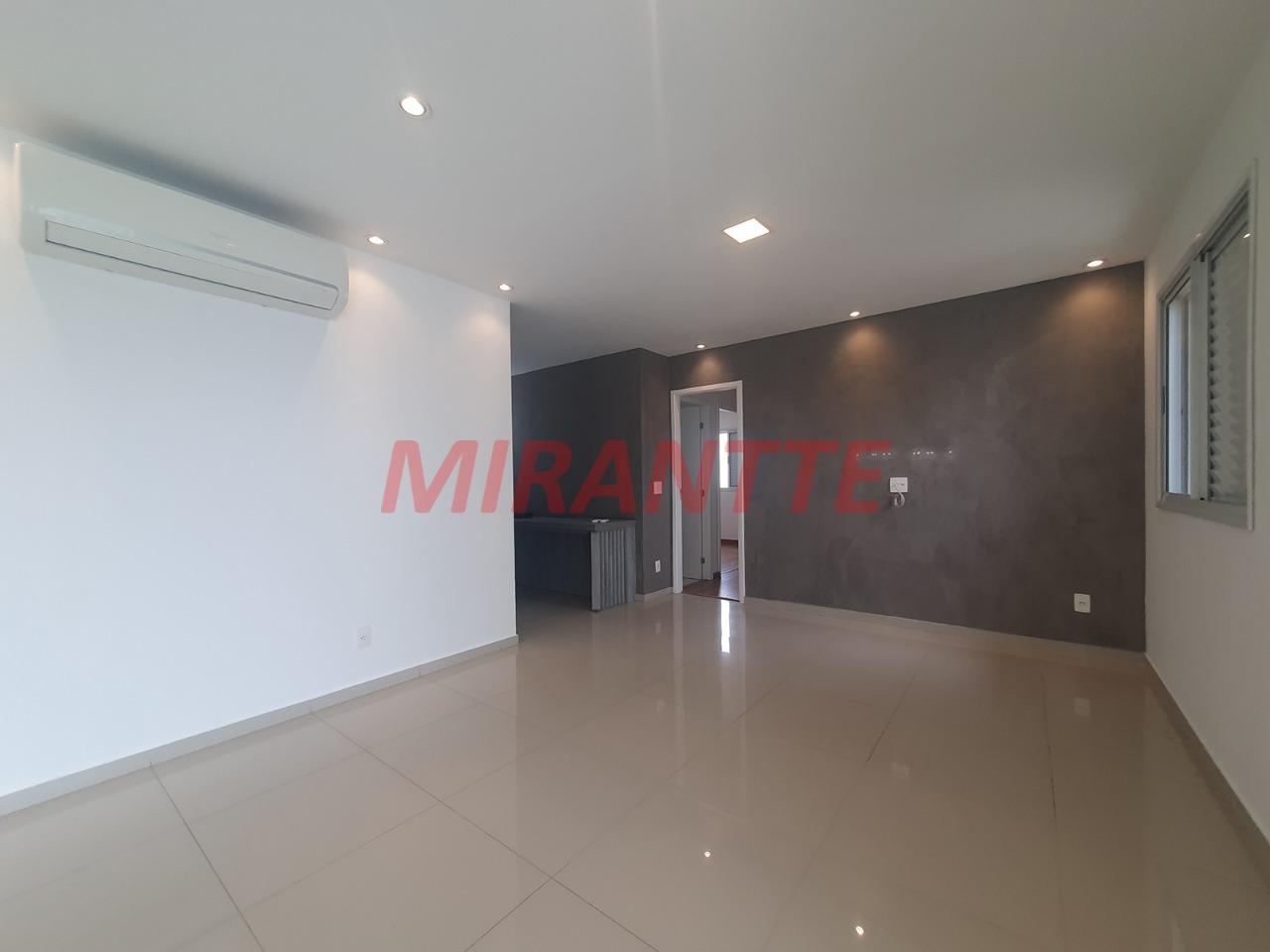 Apartamento de 121m² com 2 quartos em Jardim Caravelas