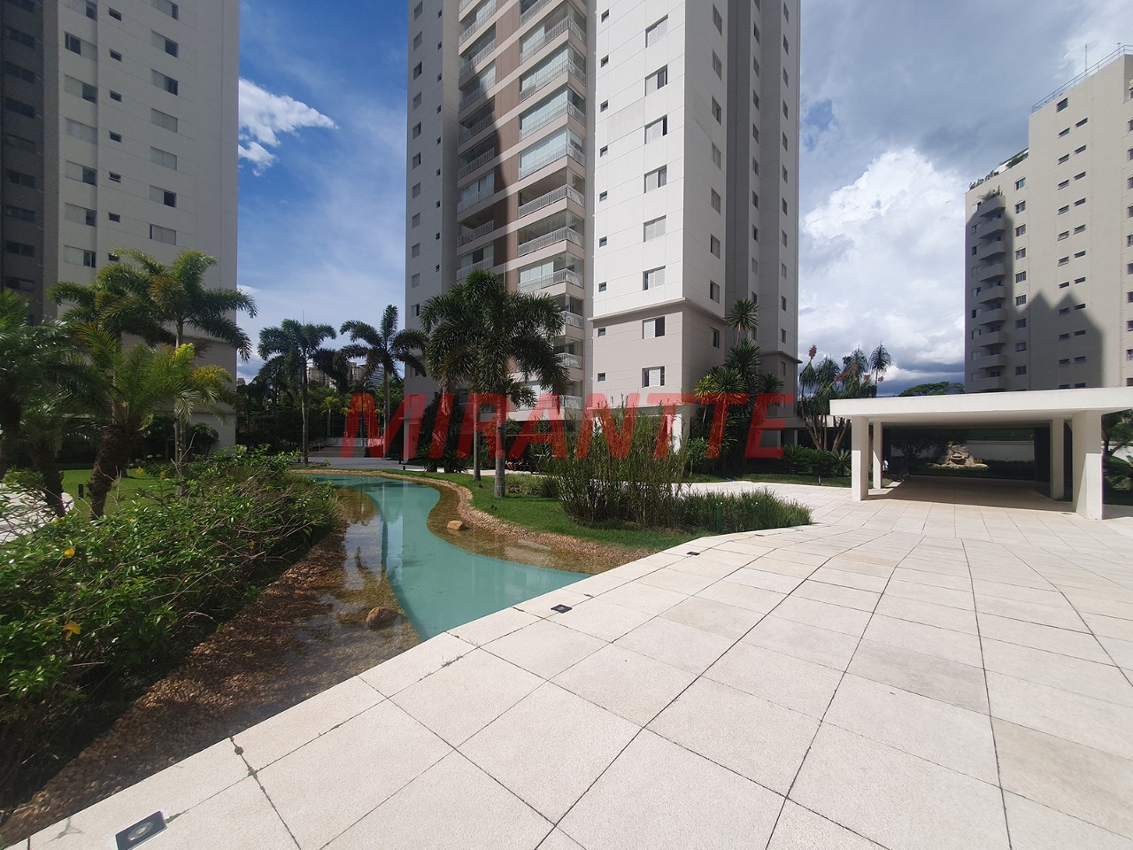 Apartamento de 121m² com 2 quartos em Jardim Caravelas