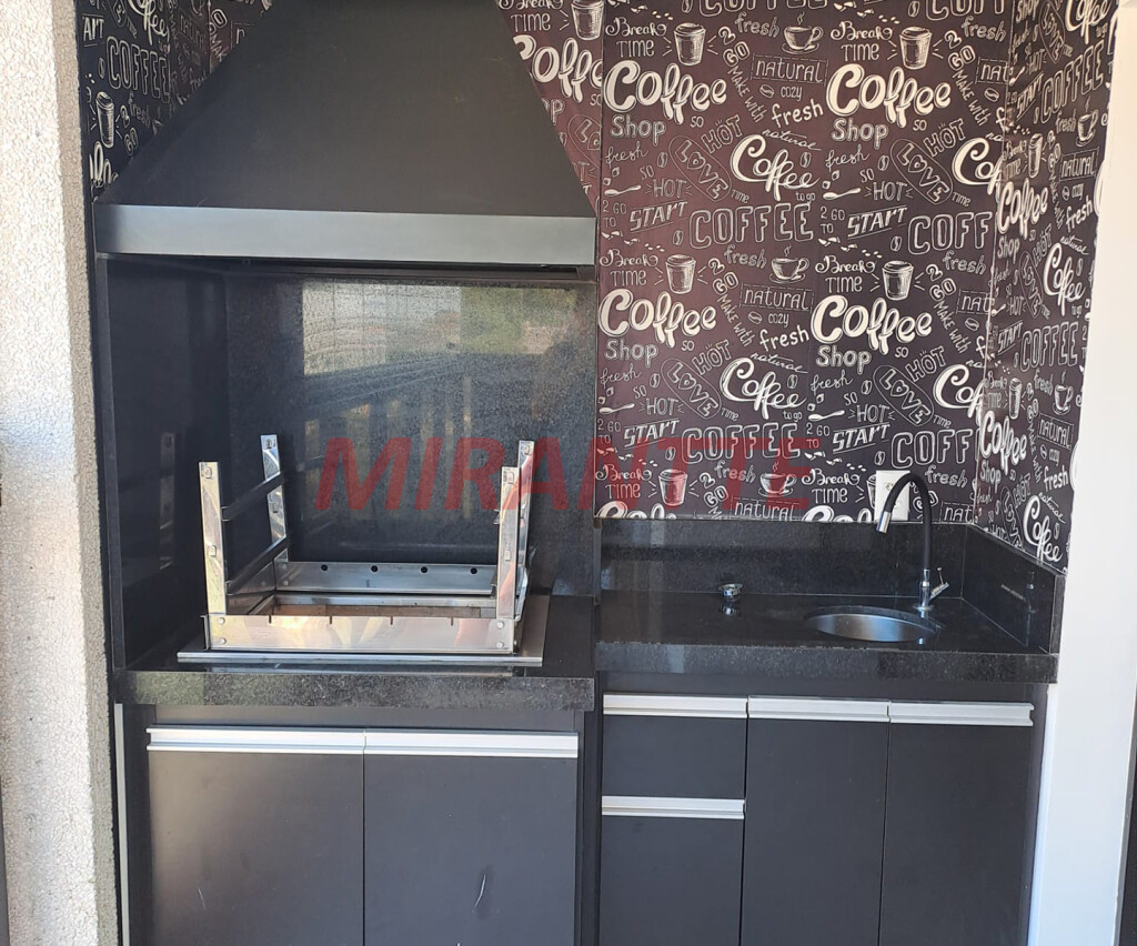 Apartamento de 57m² com 2 quartos em Vila Ester