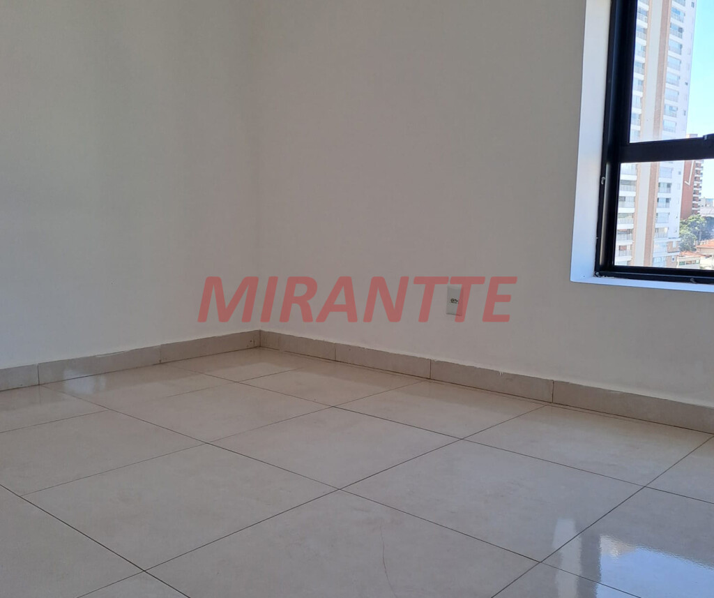 Apartamento de 57m² com 2 quartos em Vila Ester