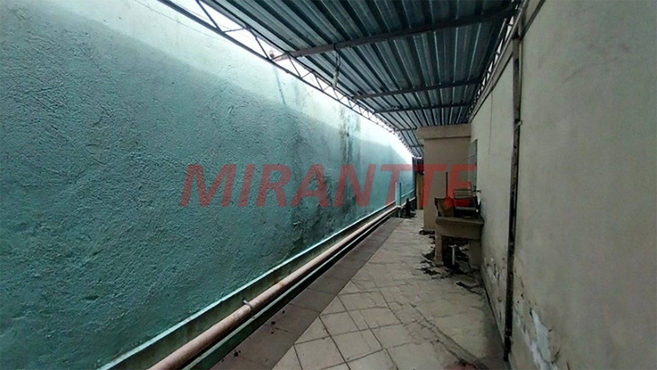 Terreno de 590m² em Vila Aurora
