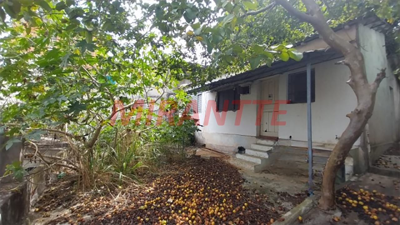 Terreno de 590m² em Vila Aurora