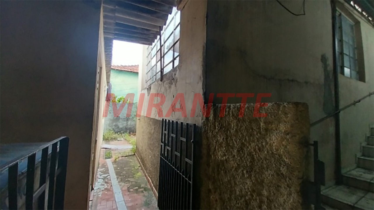 Terreno de 590m² em Vila Aurora