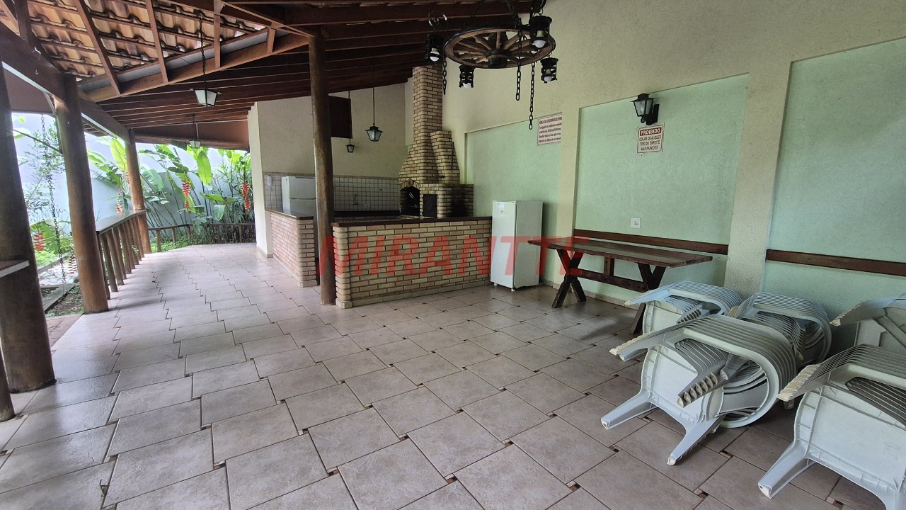 Apartamento de 80m² com 3 quartos em Santa Teresinha