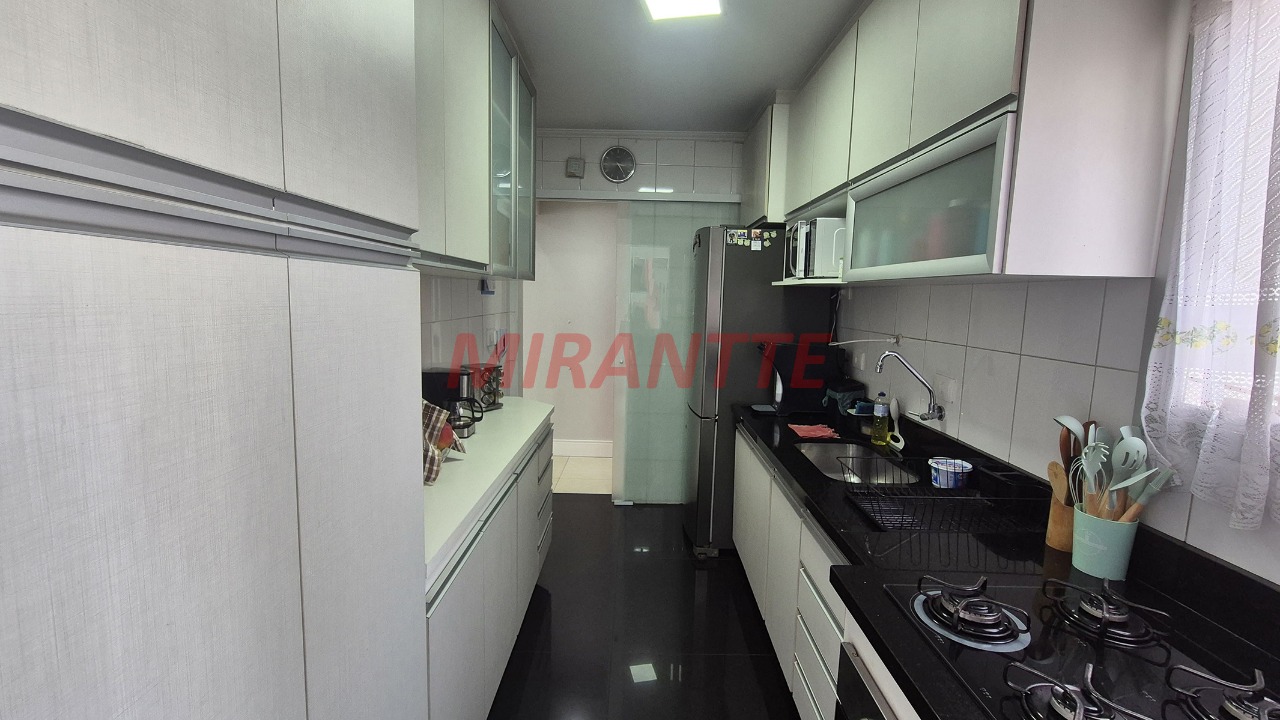 Apartamento de 80m² com 3 quartos em Santa Teresinha