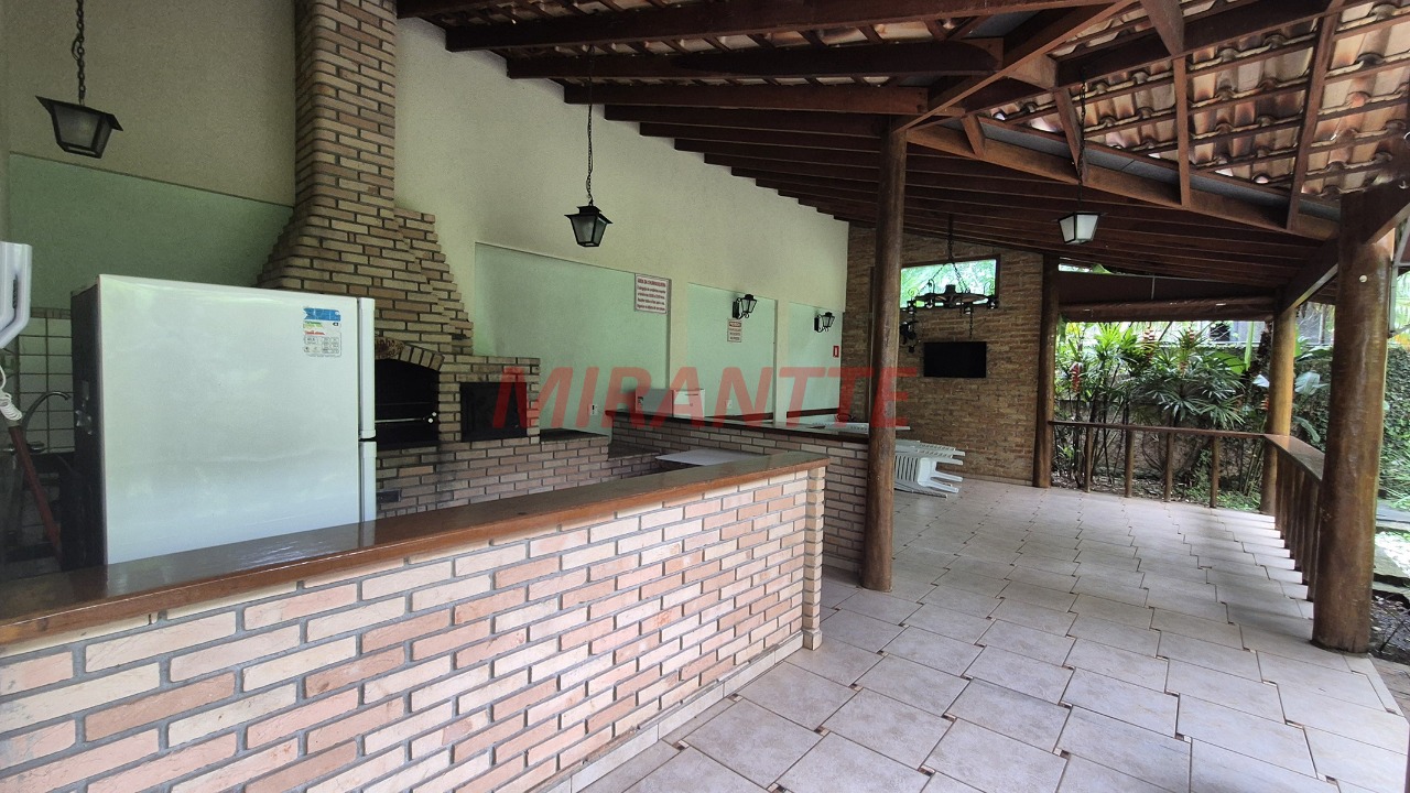 Apartamento de 80m² com 3 quartos em Santa Teresinha