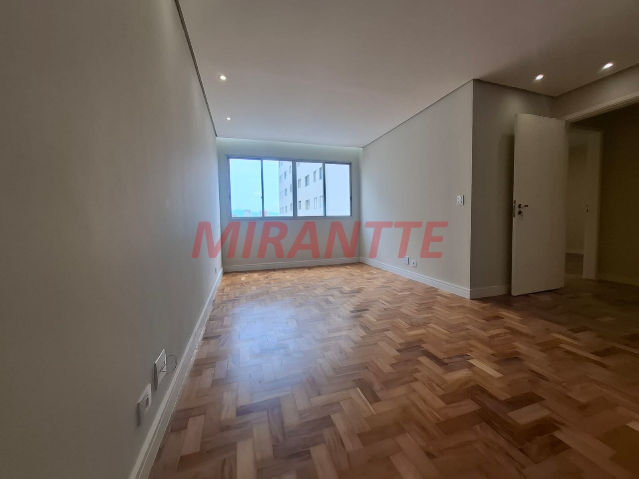 Apartamento de 86m² com 3 quartos em Santana