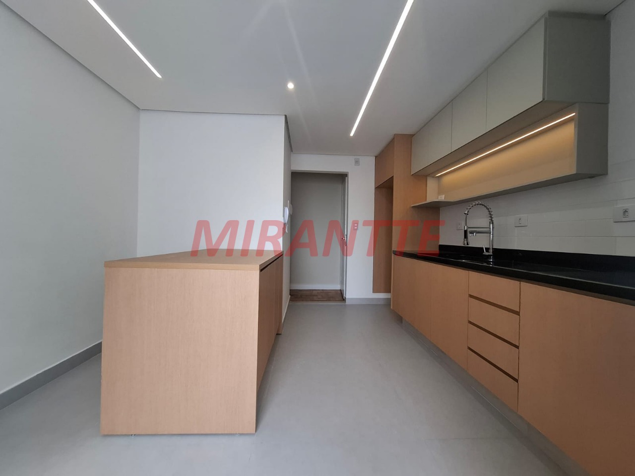 Apartamento de 86m² com 3 quartos em Santana