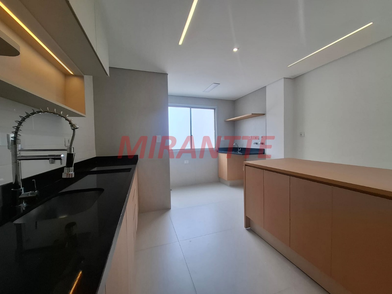 Apartamento de 86m² com 3 quartos em Santana