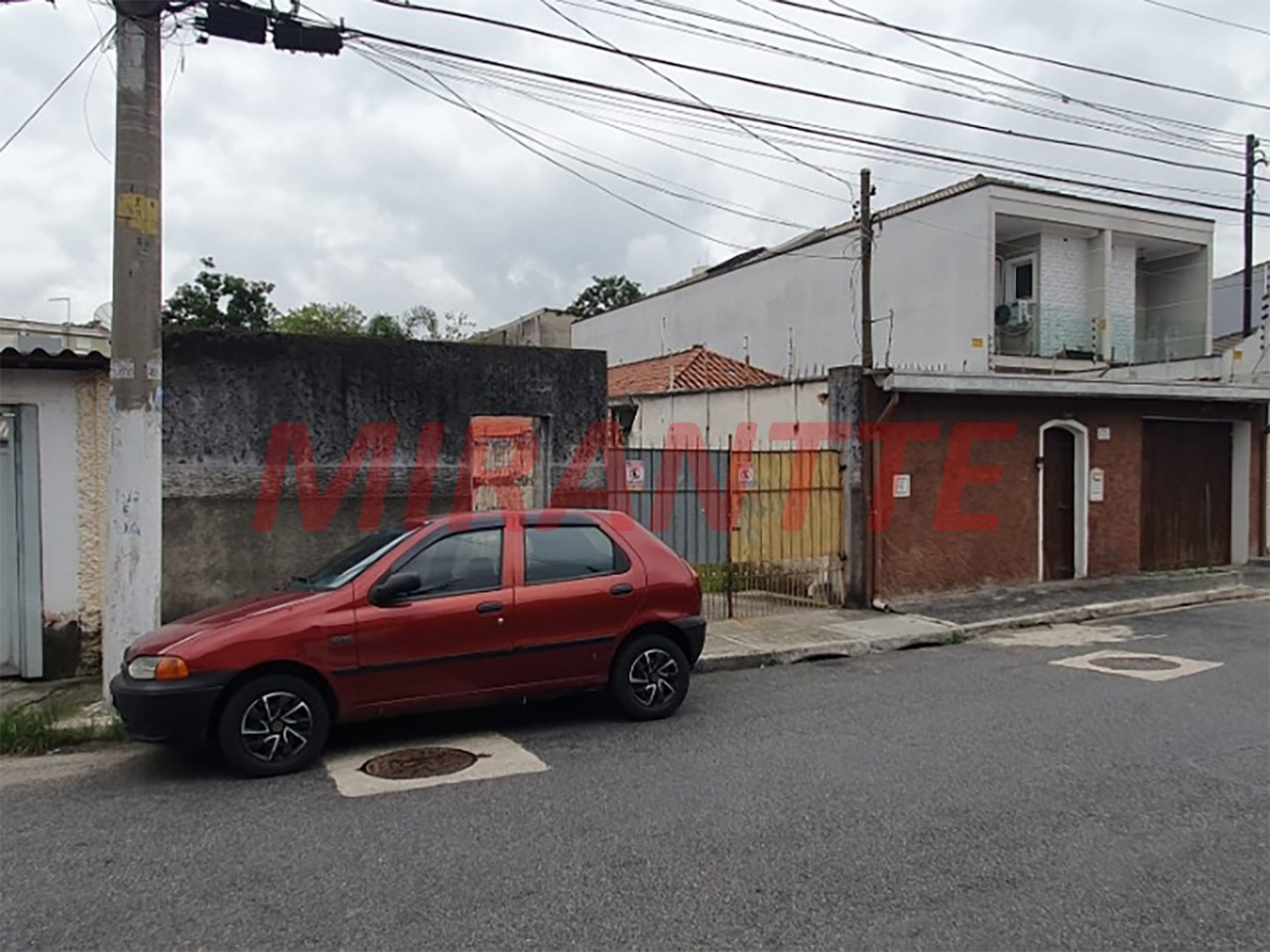 Casa terrea de 225m² com 2 quartos em Vila Nivi