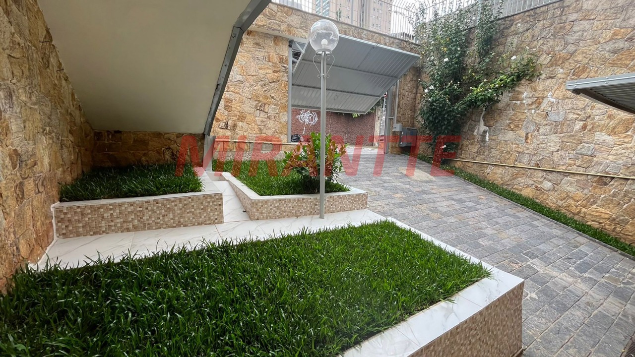 Sobrado de 140m² com 4 quartos em Parada Inglesa