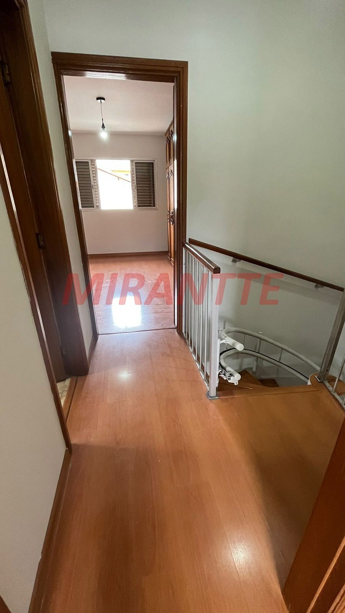 Sobrado de 140m² com 4 quartos em Parada Inglesa