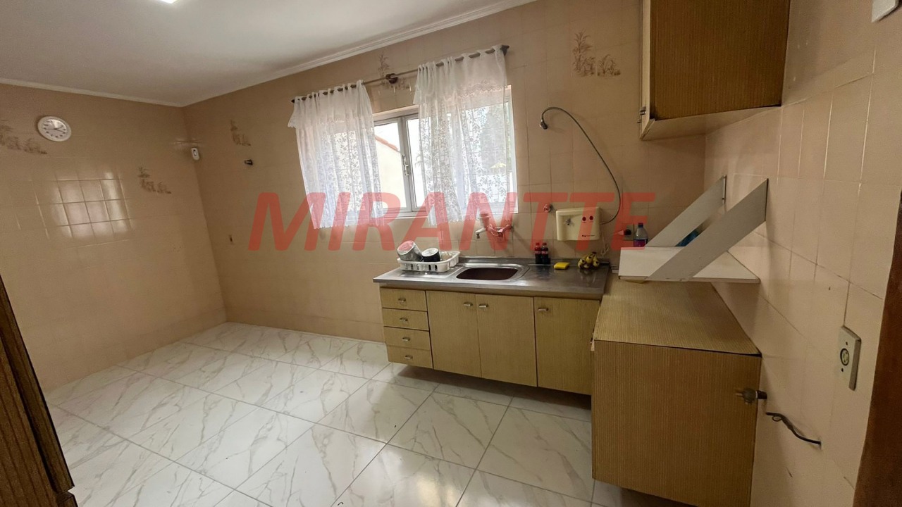 Sobrado de 140m² com 4 quartos em Parada Inglesa