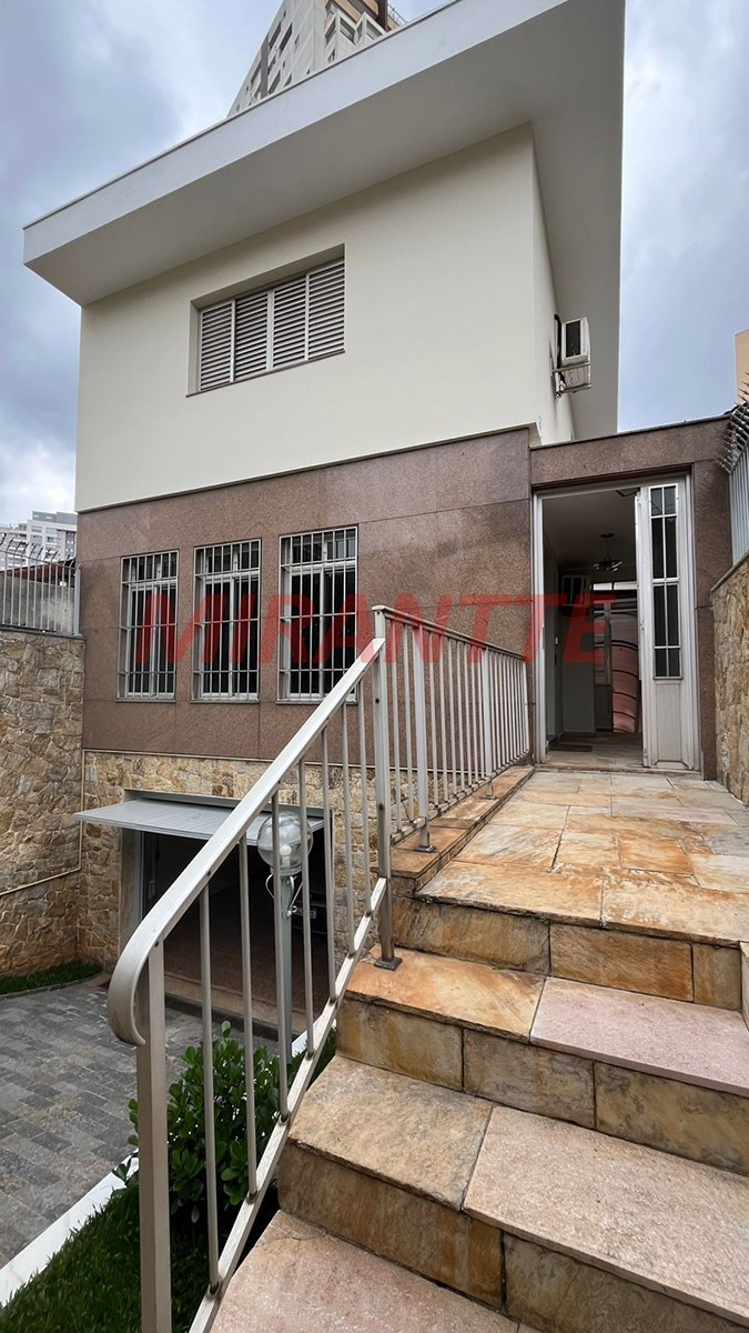 Sobrado de 140m² com 4 quartos em Parada Inglesa