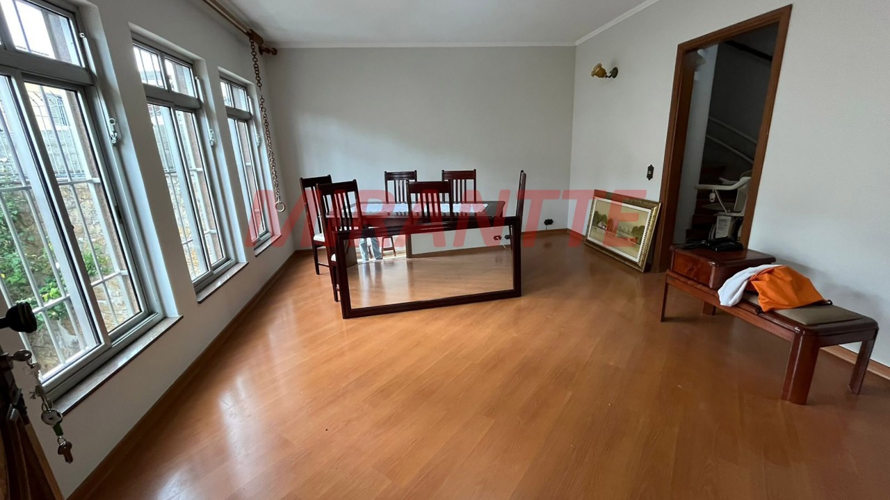Sobrado de 140m² com 4 quartos em Parada Inglesa