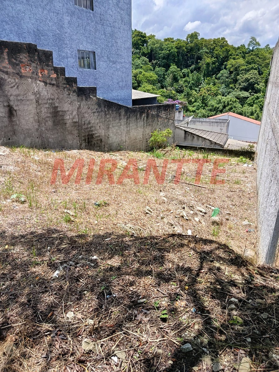 Terreno de 168m² em Tremembe