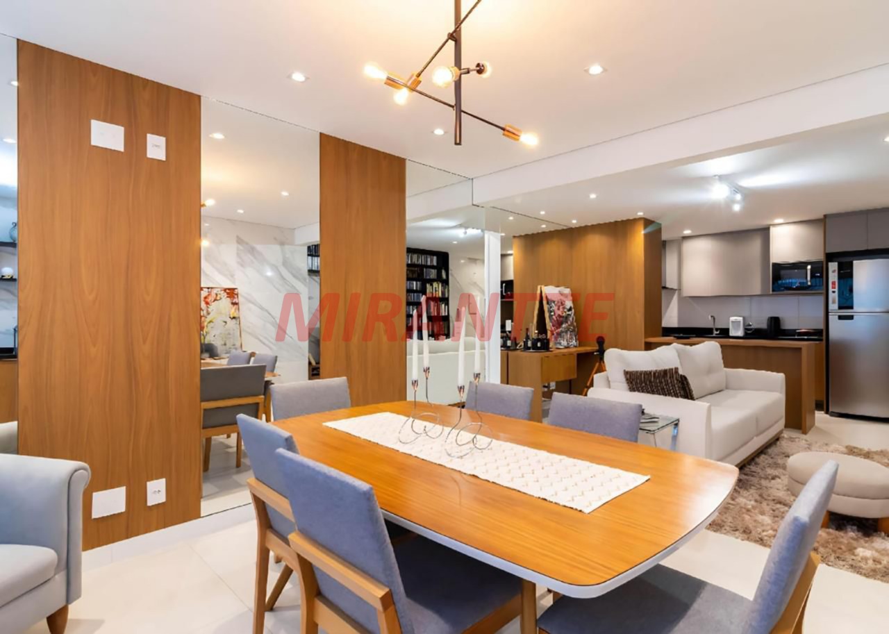 Apartamento de 71m² com 2 quartos em Santa Teresinha