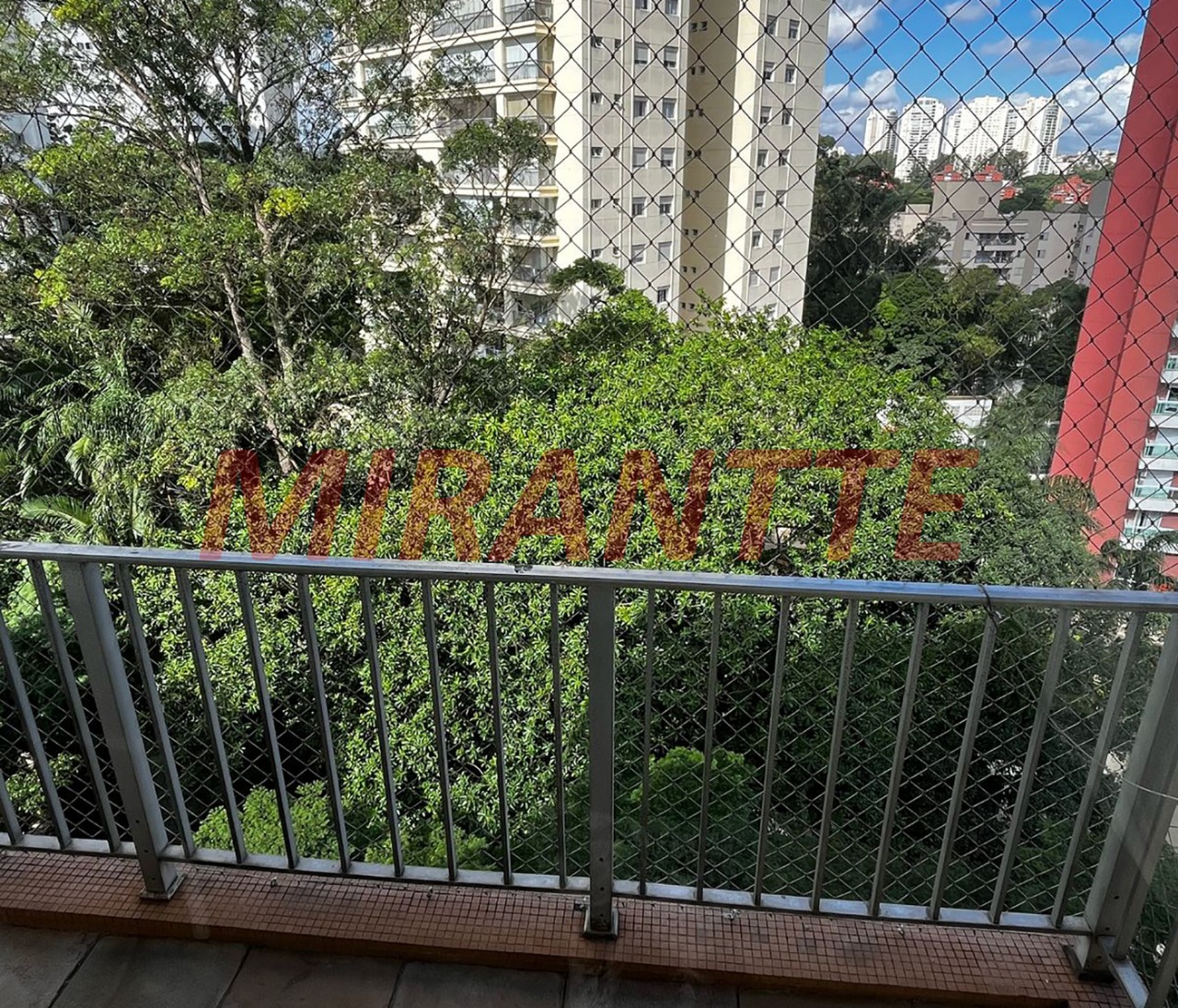 Apartamento de 105m² com 3 quartos em Vila Sofia