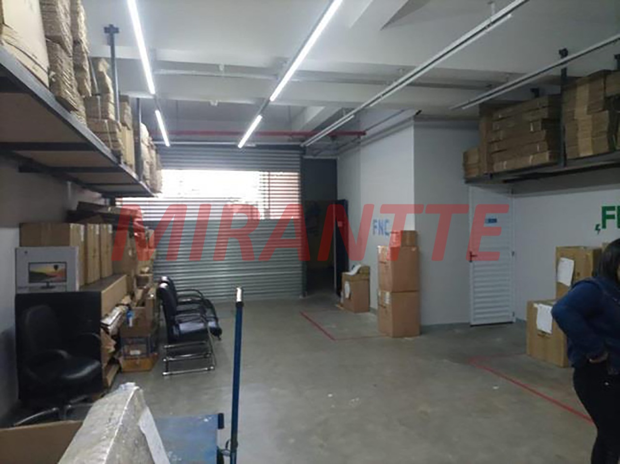 Comercial de 970m² em Casa Verde