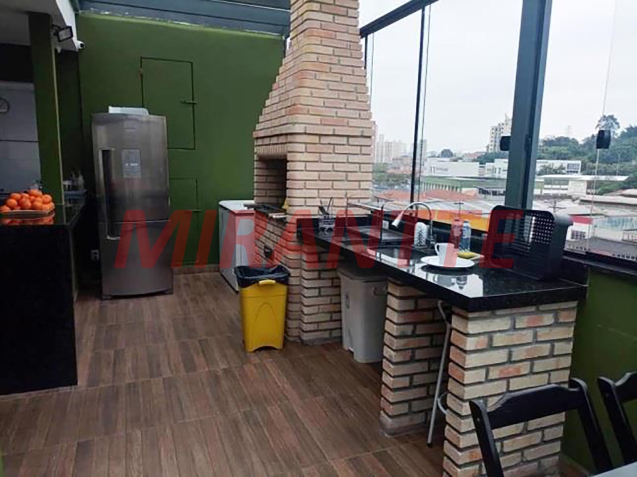 Comercial de 970m² em Casa Verde