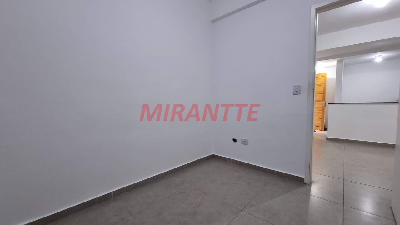 Cond. fechado de 50m² com 2 quartos em Vila Isolina Mazzei