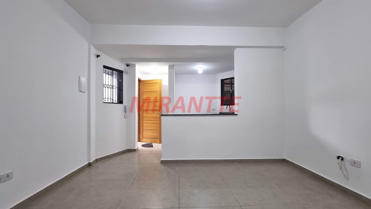 Cond. fechado de 50m² com 2 quartos em Vila Isolina Mazzei
