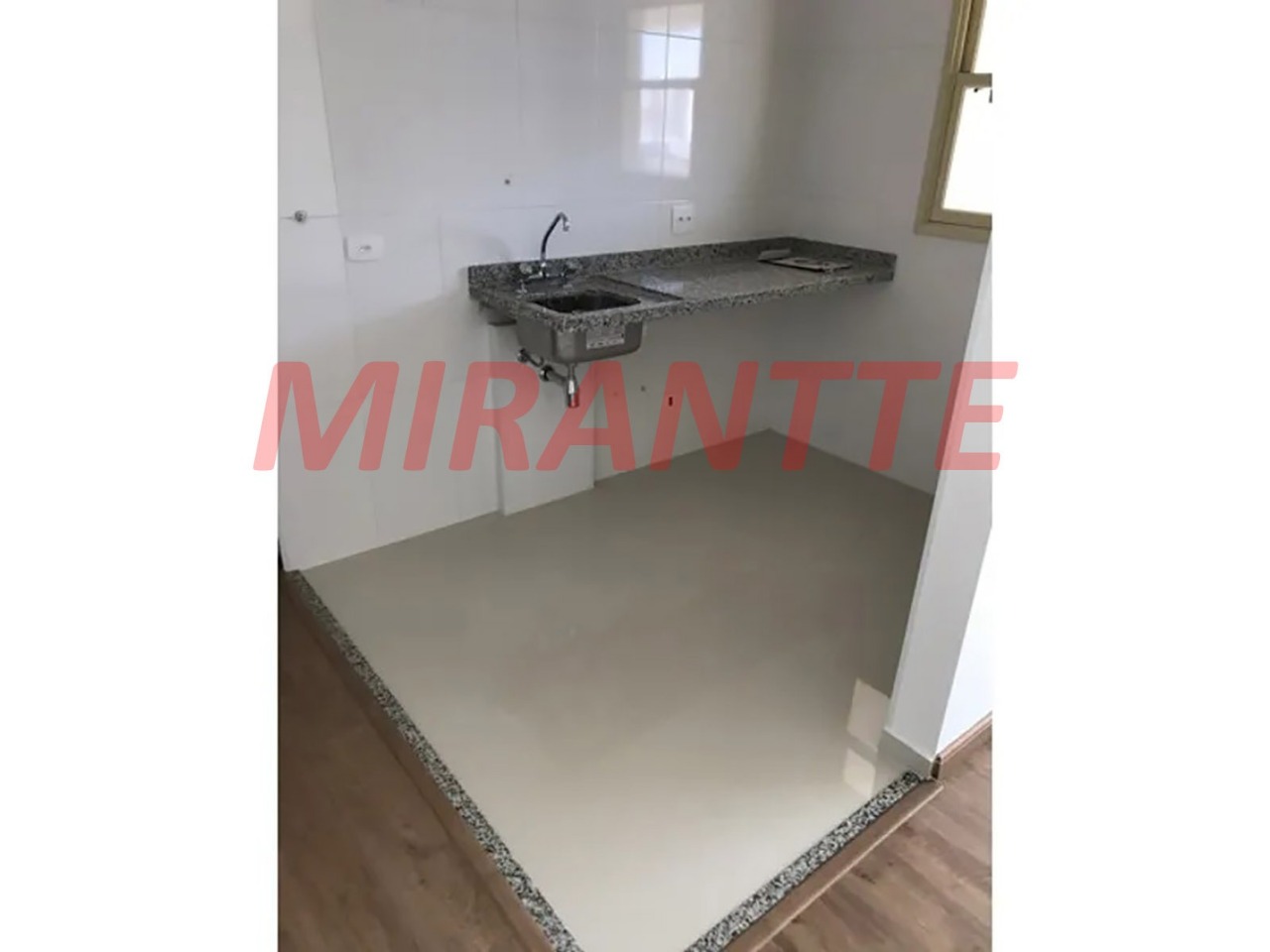 Apartamento de 76m² com 2 quartos em Santana