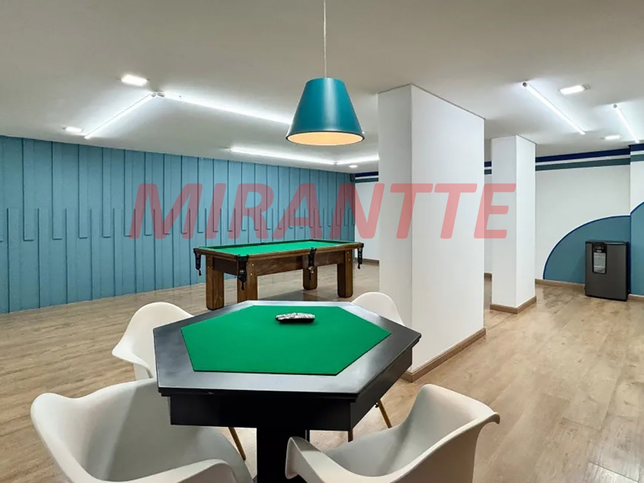 Apartamento de 76m² com 2 quartos em Santana