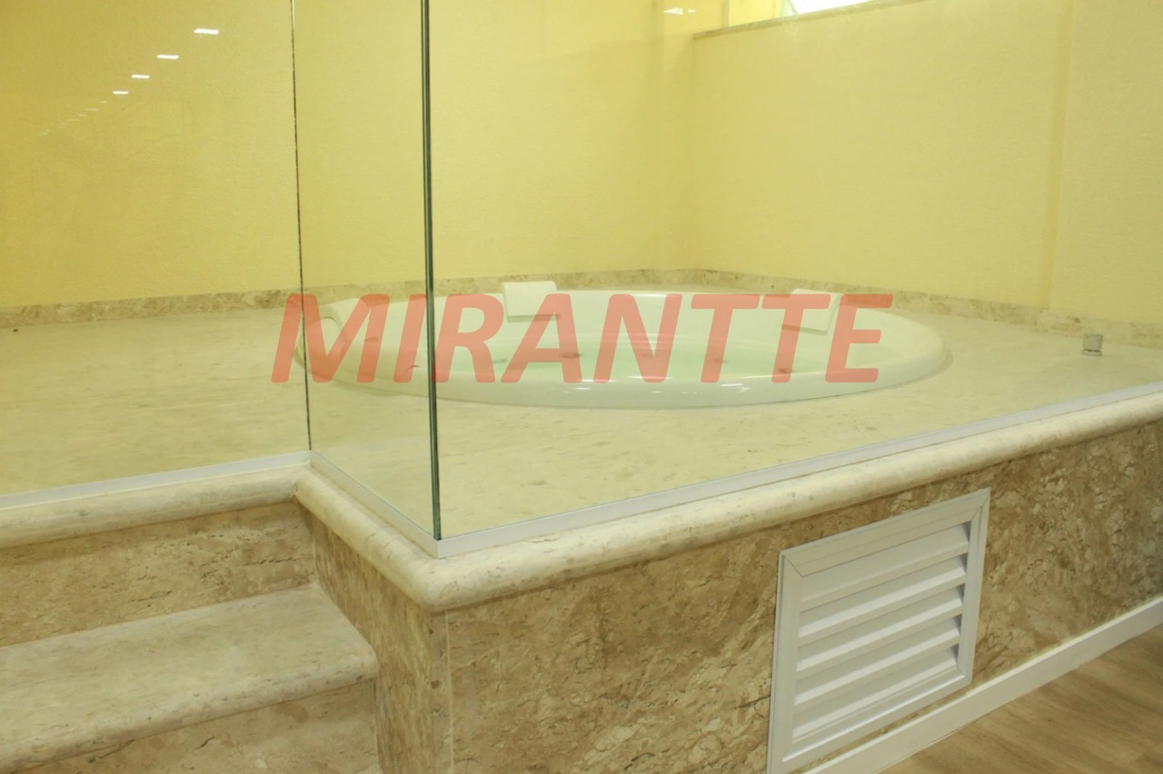 Apartamento de 76m² com 2 quartos em Santana