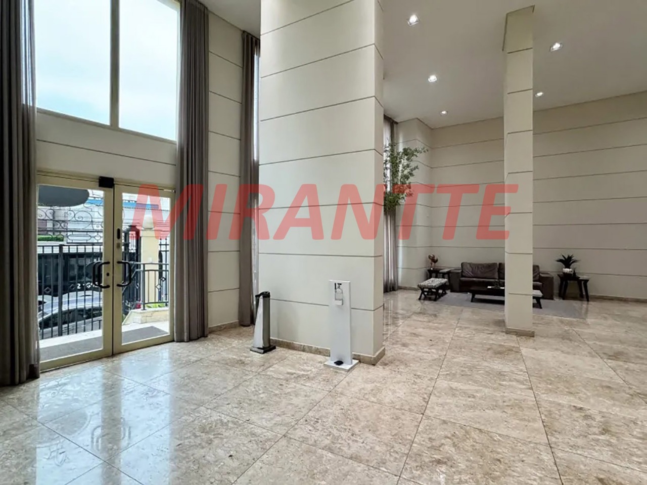 Apartamento de 76m² com 2 quartos em Santana