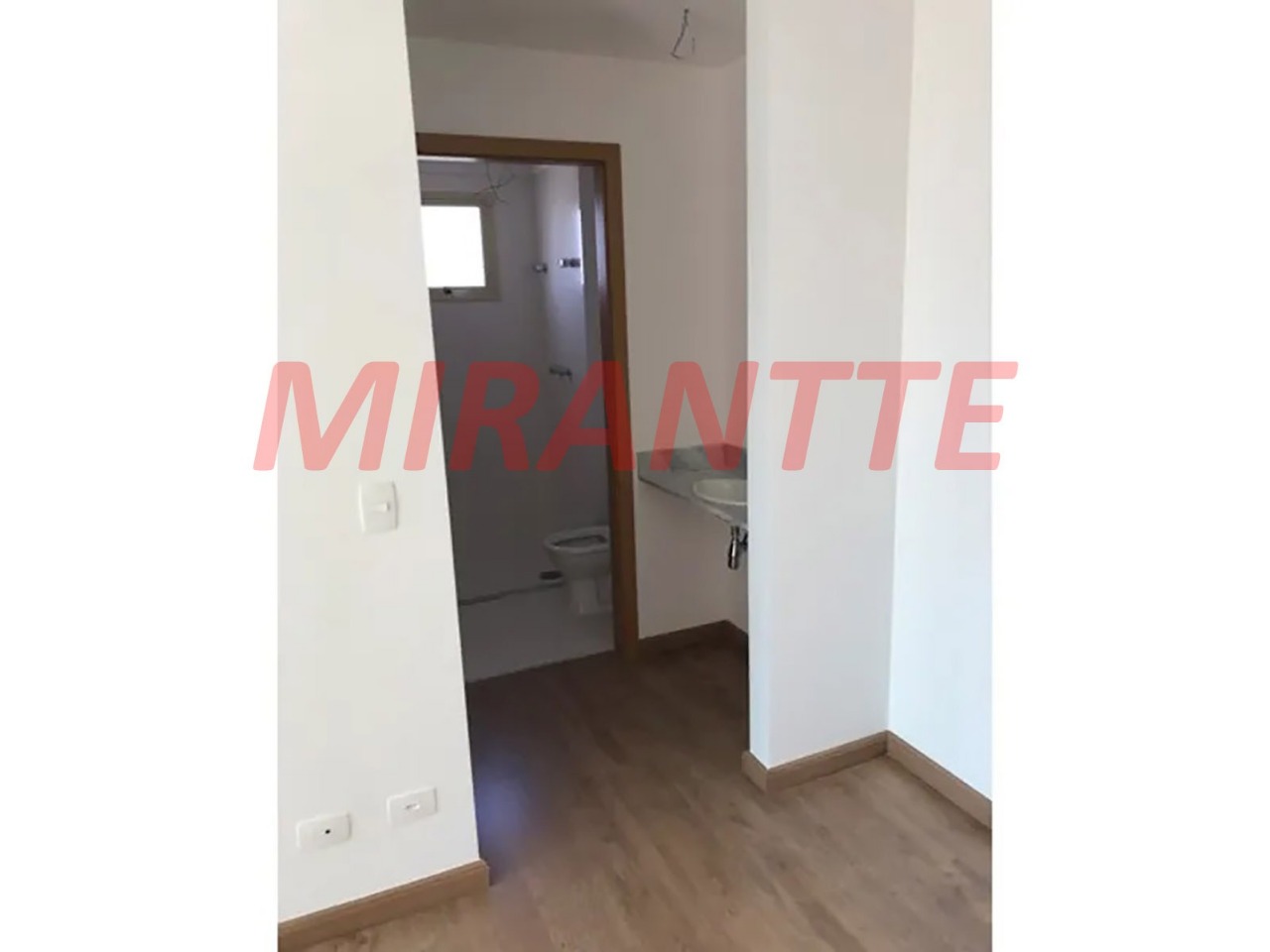 Apartamento de 76m² com 2 quartos em Santana