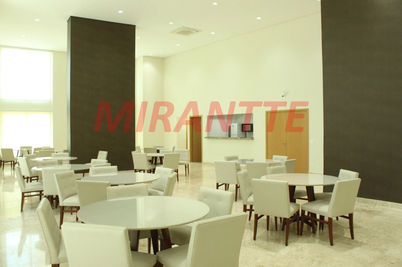Apartamento de 76m² com 2 quartos em Santana