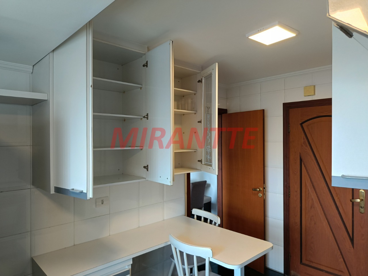 Apartamento de 80m² com 2 quartos em Santana