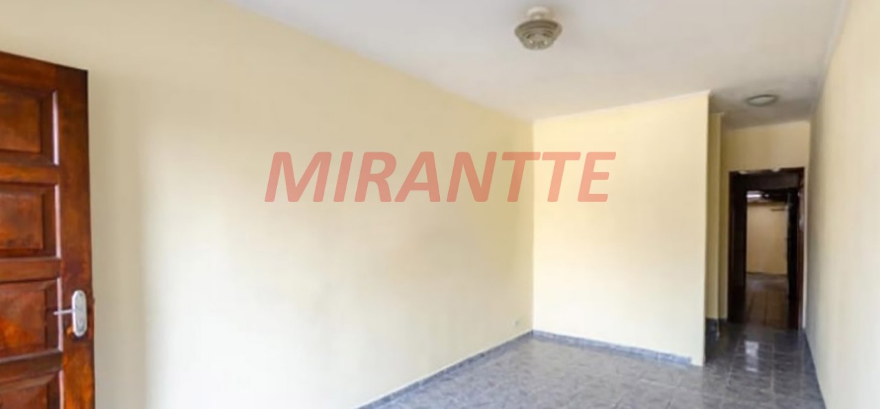 Sobrado de 0.85m² com 2 quartos em Jardim Almanara