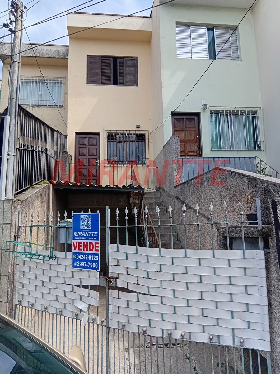 Sobrado de 0.85m² com 2 quartos em Jardim Almanara