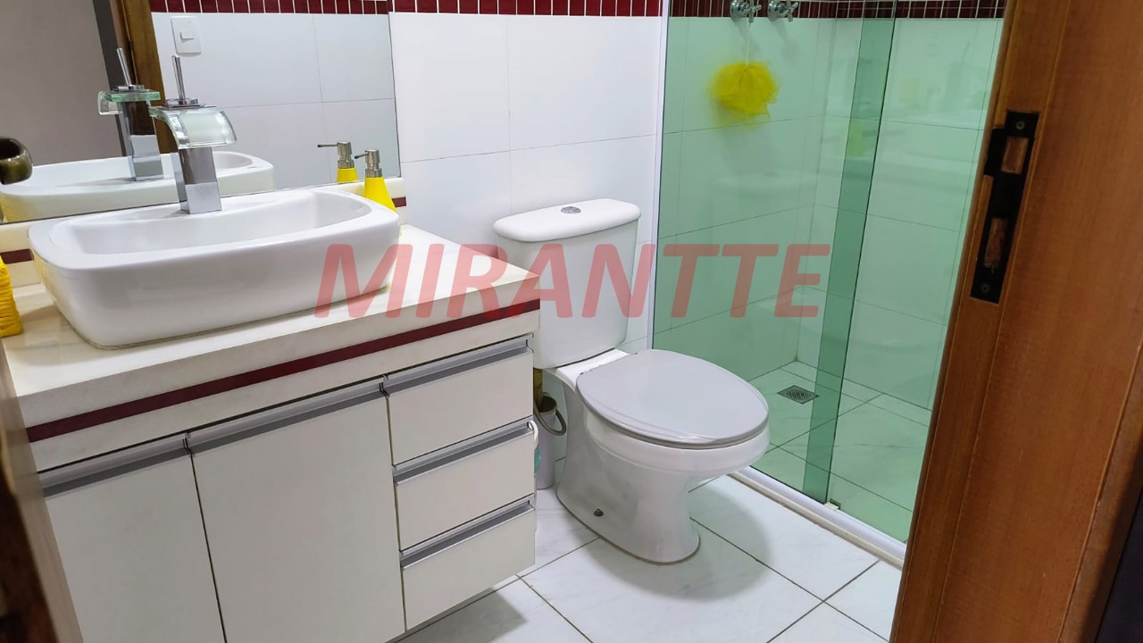 Sobrado de 192m² com 3 quartos em Parada Inglesa