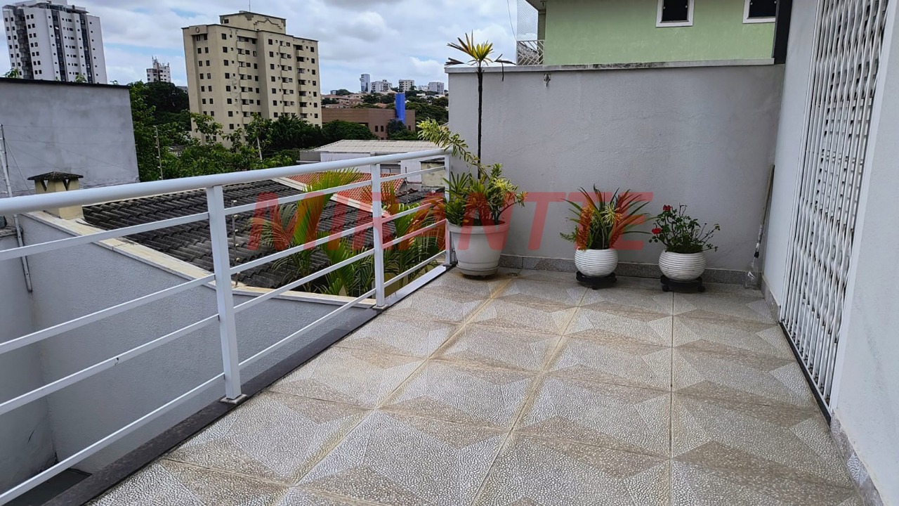 Sobrado de 192m² com 3 quartos em Parada Inglesa