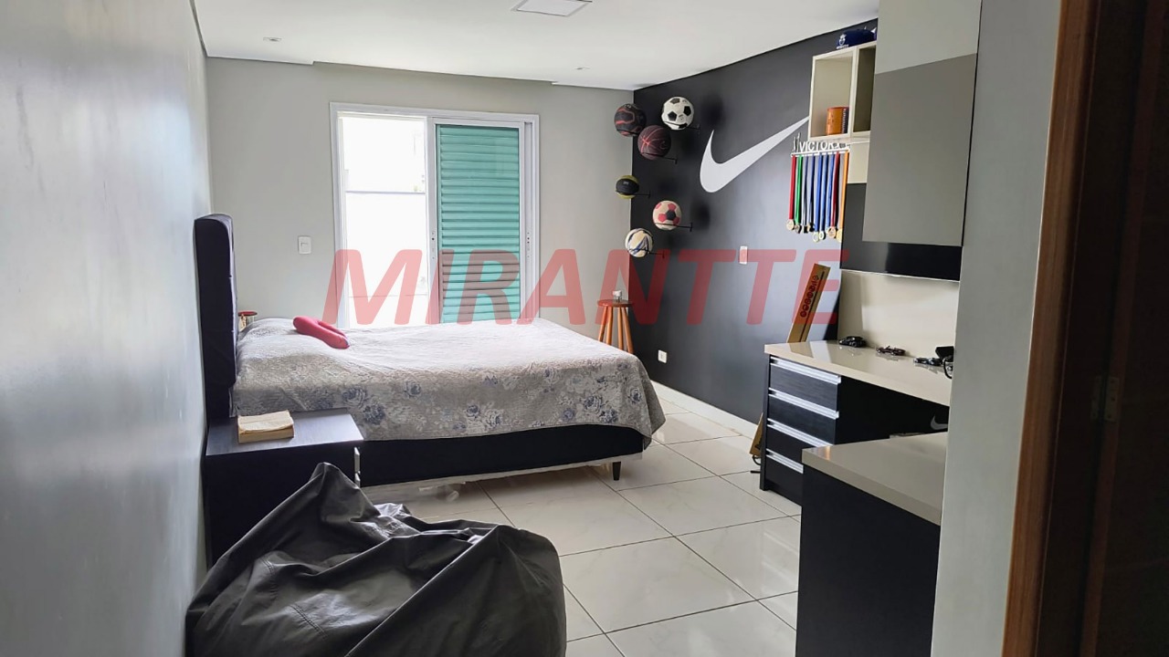 Sobrado de 192m² com 3 quartos em Parada Inglesa