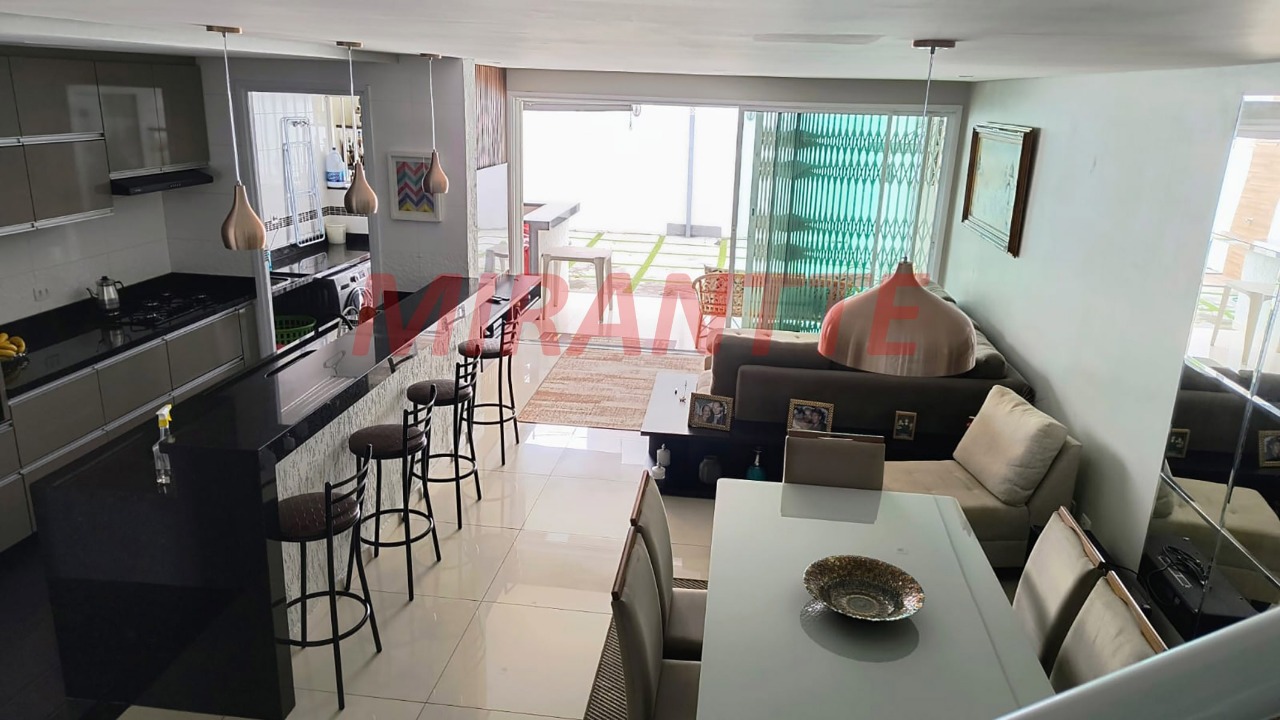Sobrado de 192m² com 3 quartos em Parada Inglesa