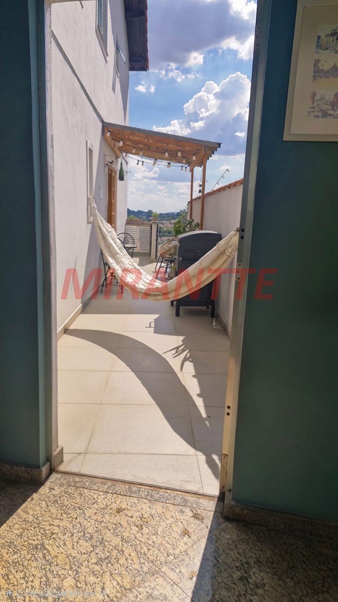 Sobrado de 143m² com 4 quartos em Tremembe