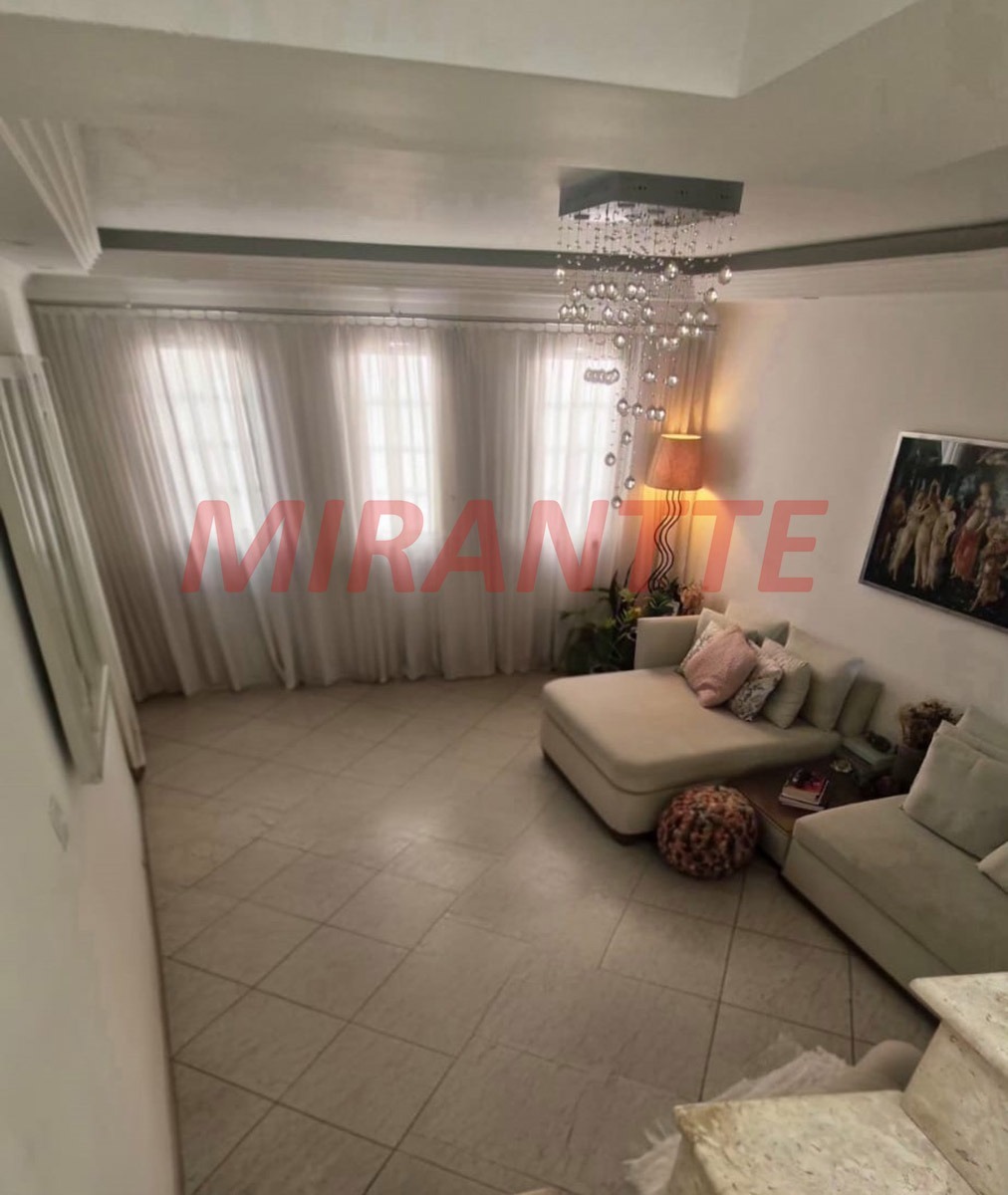 Sobrado de 143m² com 4 quartos em Tremembe