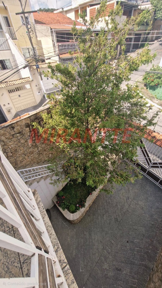Sobrado de 143m² com 4 quartos em Tremembe