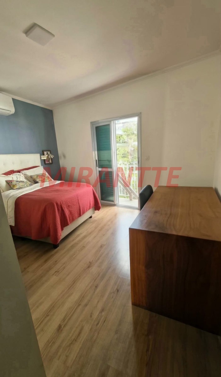 Sobrado de 143m² com 4 quartos em Tremembe